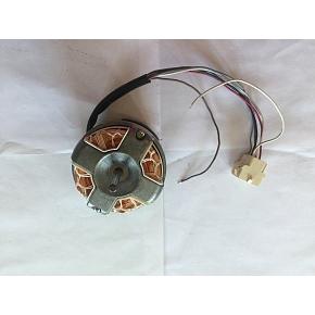 DG81-02457A   Электродвигатель асинхронный, перем., 130Вт, высота оси 11см,в сборе с кожухом и крыль